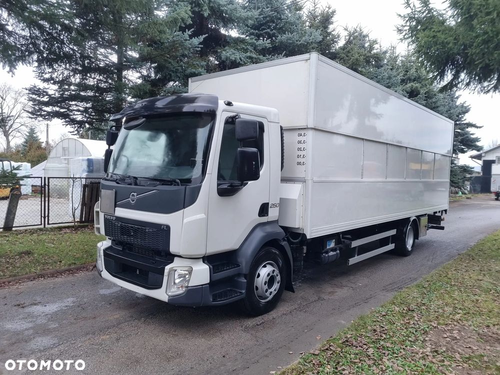 Volvo FL 250 Super Stan Euro6 tylko 211tyś km  Proszę obejrzeć cały film