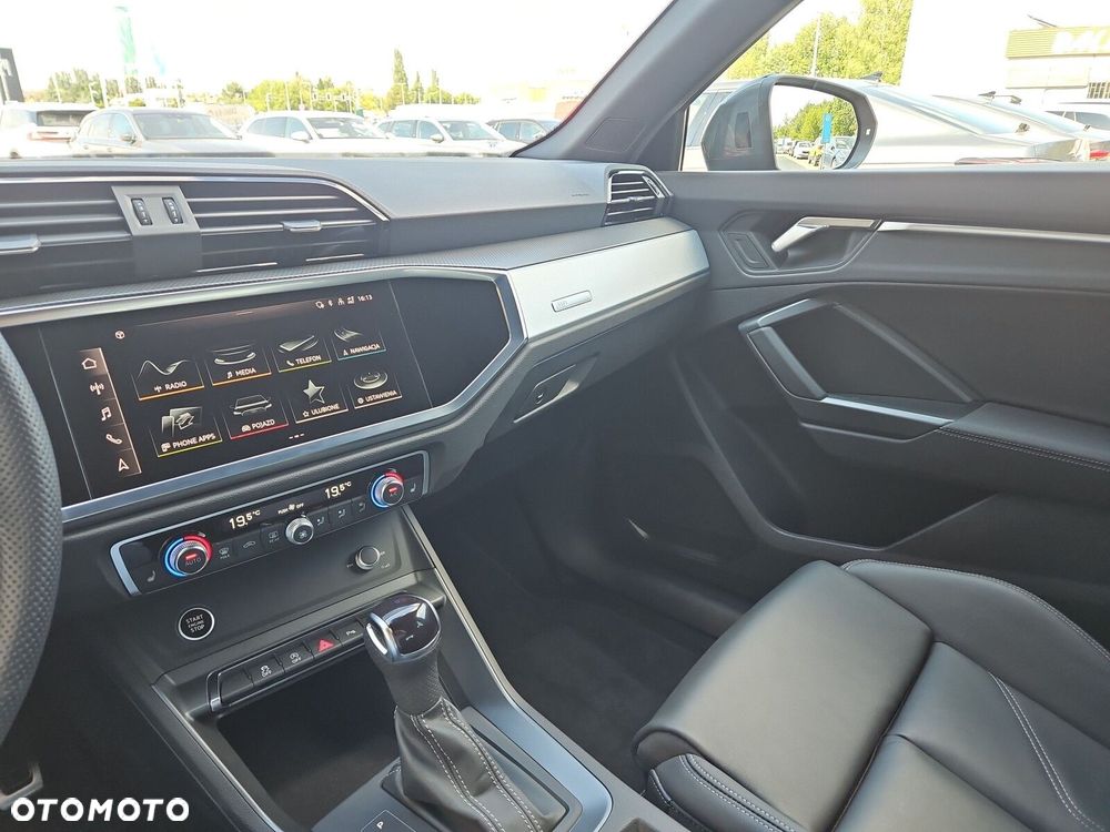 Audi Q3 35 TFSI mHEV Advanced S tronic - 17
