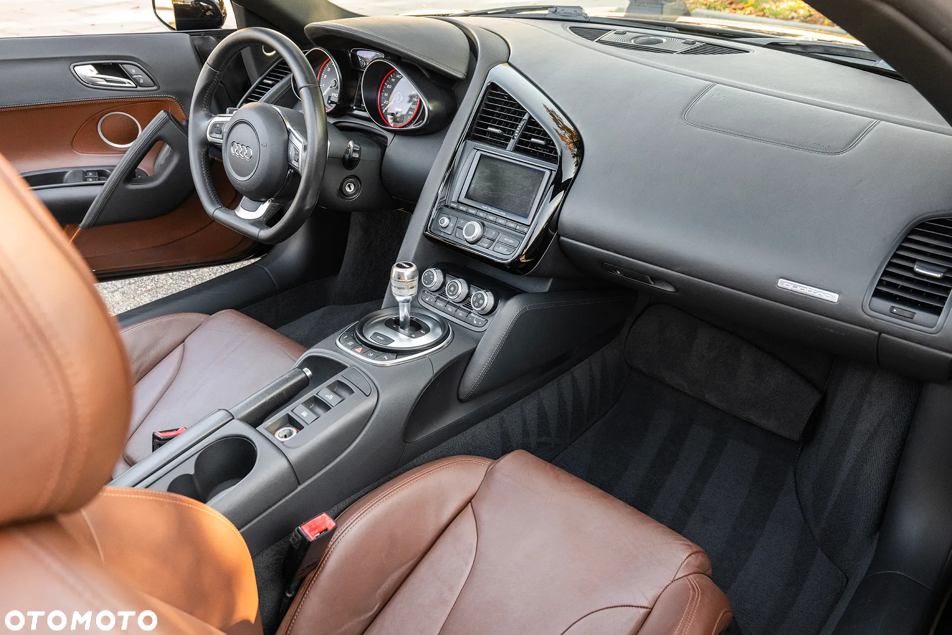 Audi R8 5.2 FSI quattro R tronic - 21