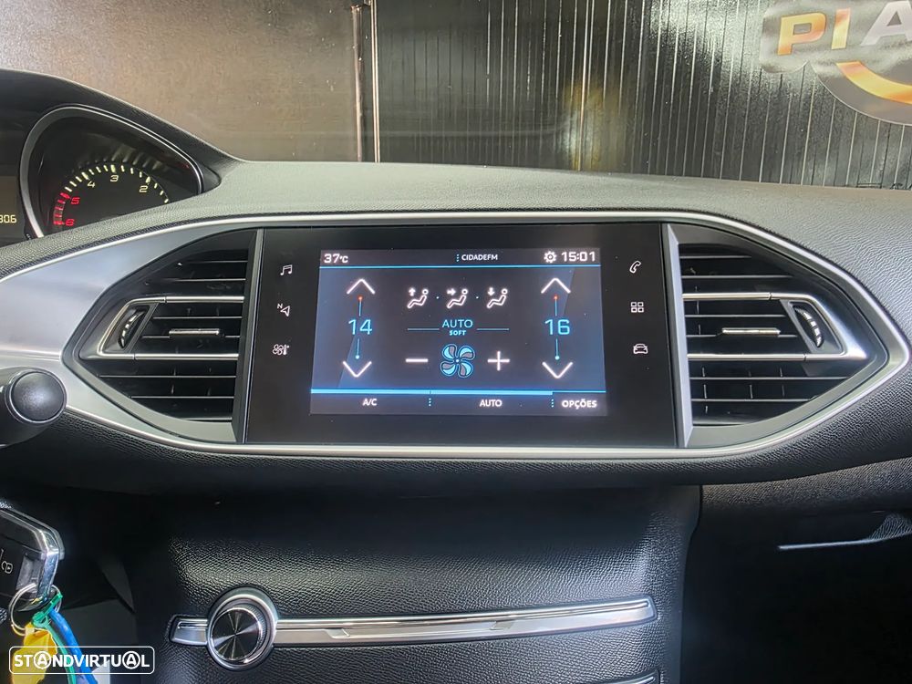 Peugeot 308 1.5 BlueHDi Business Line - 42