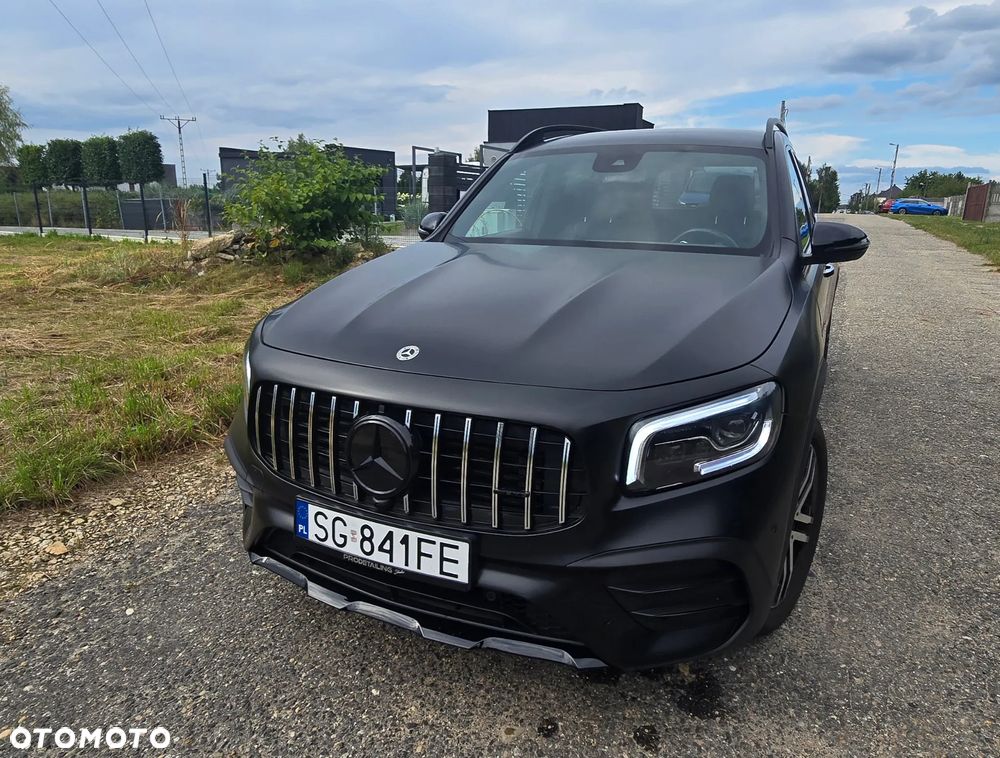 Mercedes-Benz GLB 250 8G-DCT AMG Line - 5