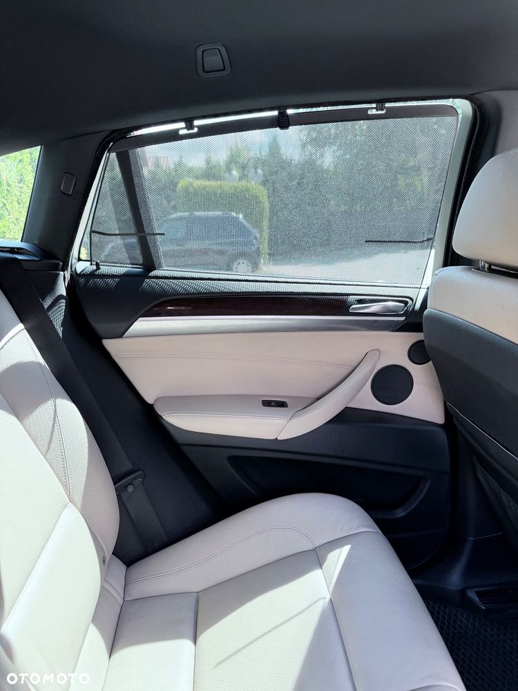 BMW X6 35i xDrive - 20