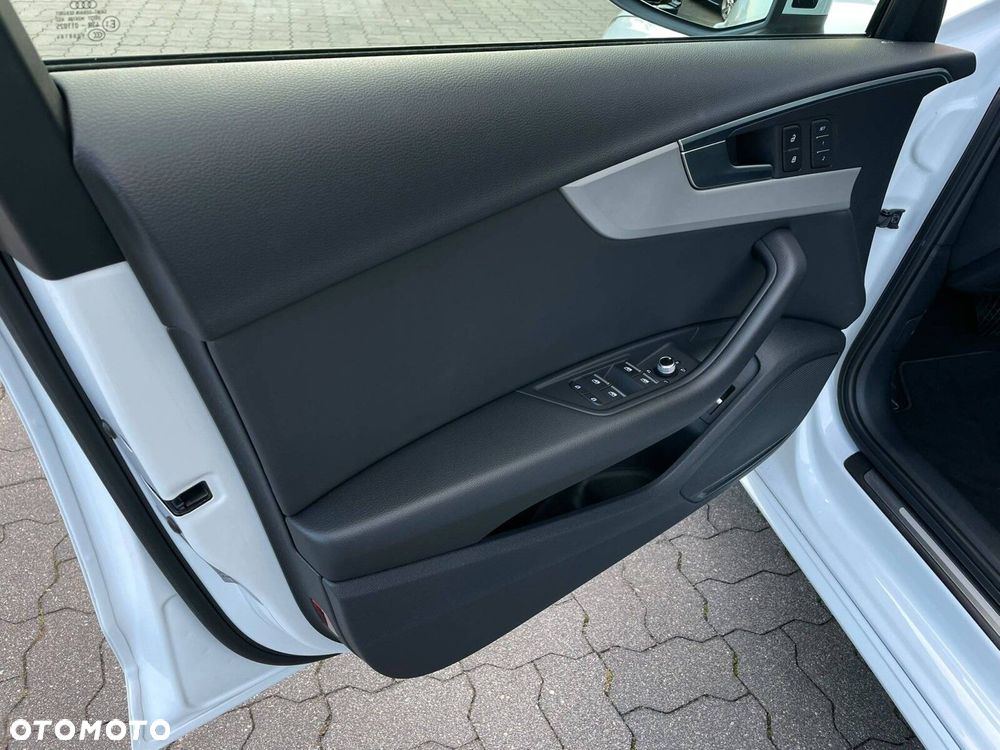 Audi A4 Avant - 19