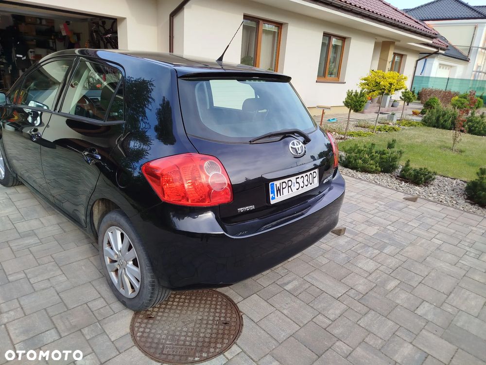 Toyota Auris - 7
