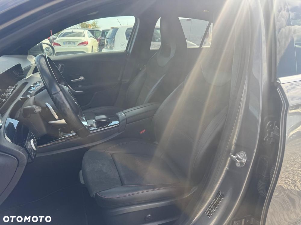 Mercedes-Benz Klasa A 180 d 7G-DCT AMG Line - 14