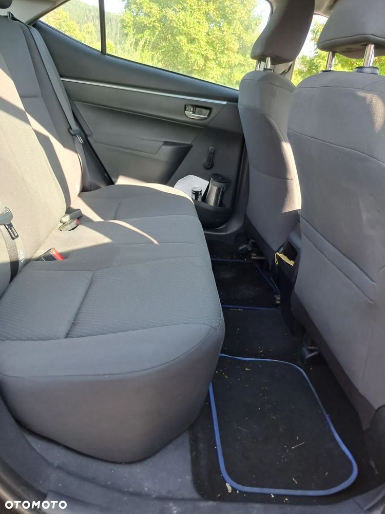 Toyota Corolla 1.4 D-4D Active - 7