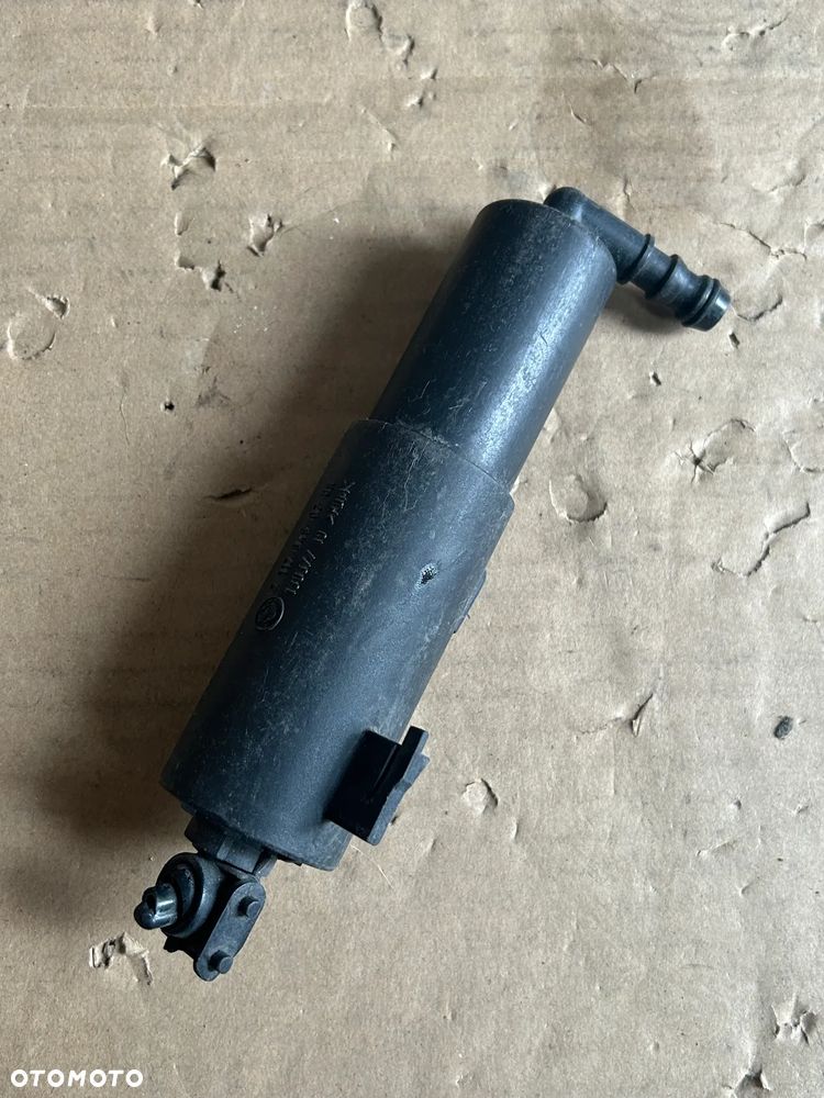 DYSZA SPRYSKIWACZY REFLEKTORA BMW E90 E91 E92 E93 7117845 - 1