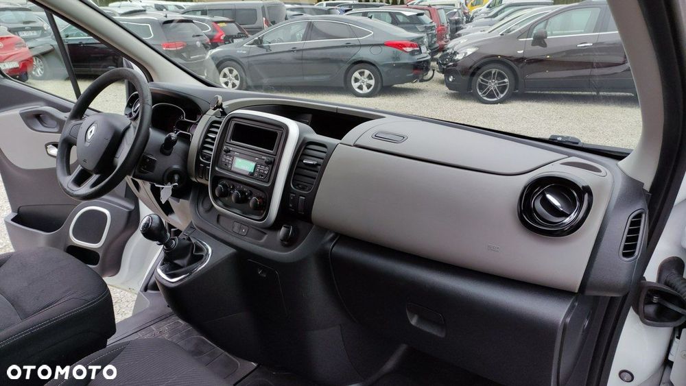 Renault Trafic - 29