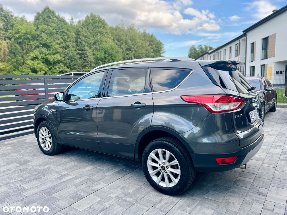 Ford Kuga 2.0 TDCi 4x4 Titanium - 14