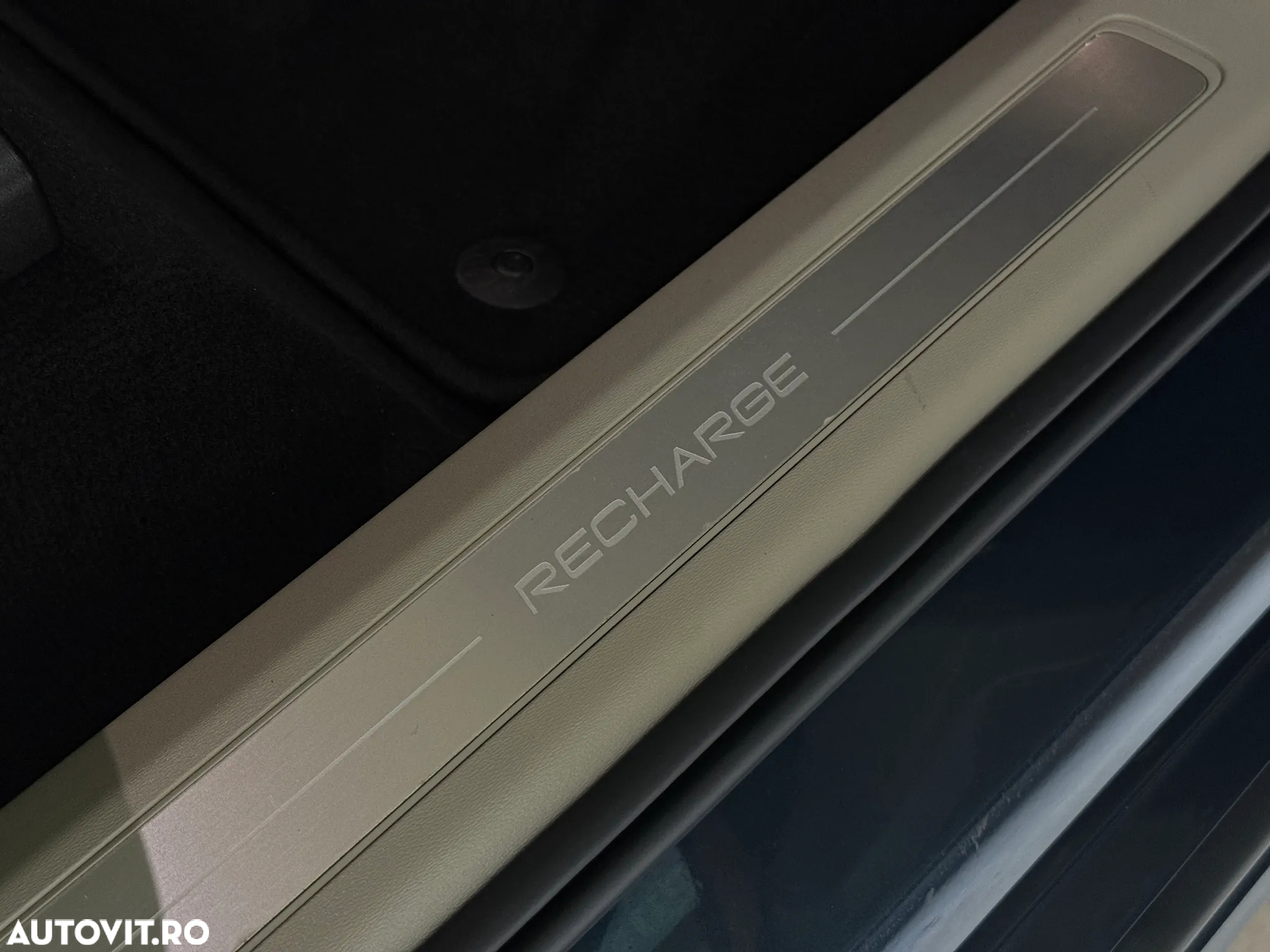 Volvo XC 90 T8 AWD Recharge Geartronic Inscription Expression - 34