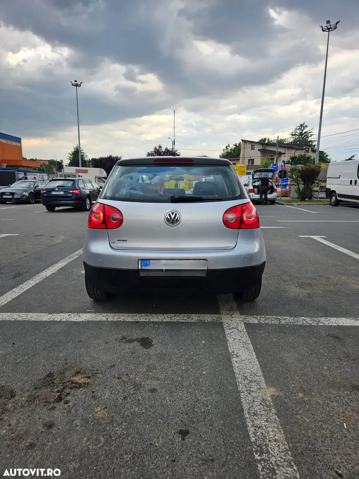Volkswagen Golf - 4