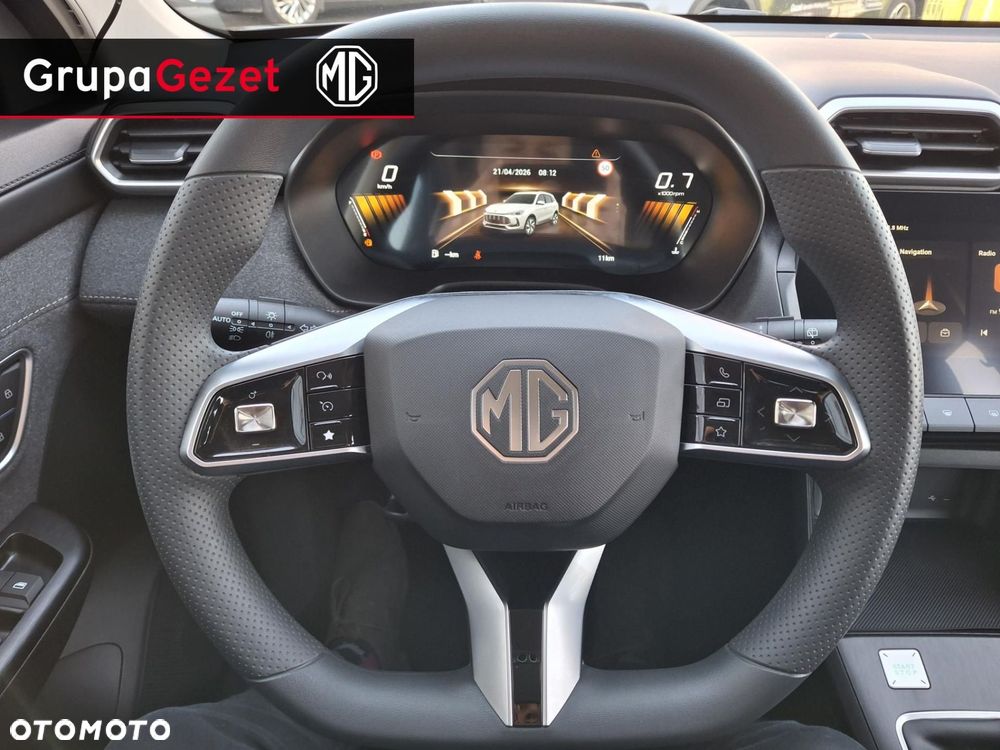 MG ZS - 21
