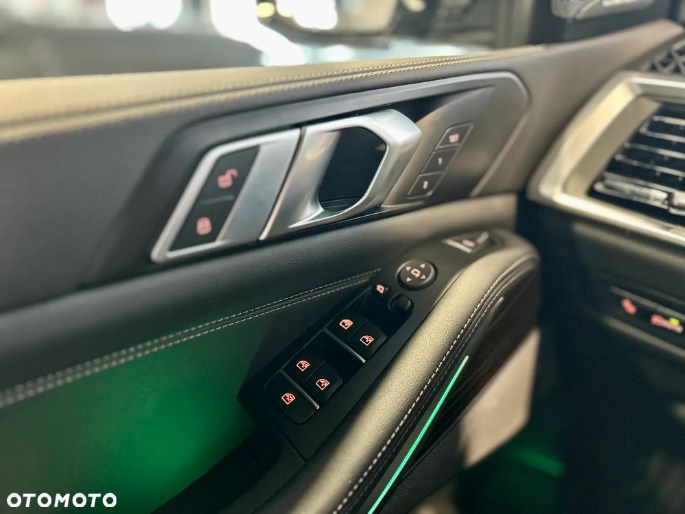 BMW X5 xDrive30d mHEV M Sport sport - 16