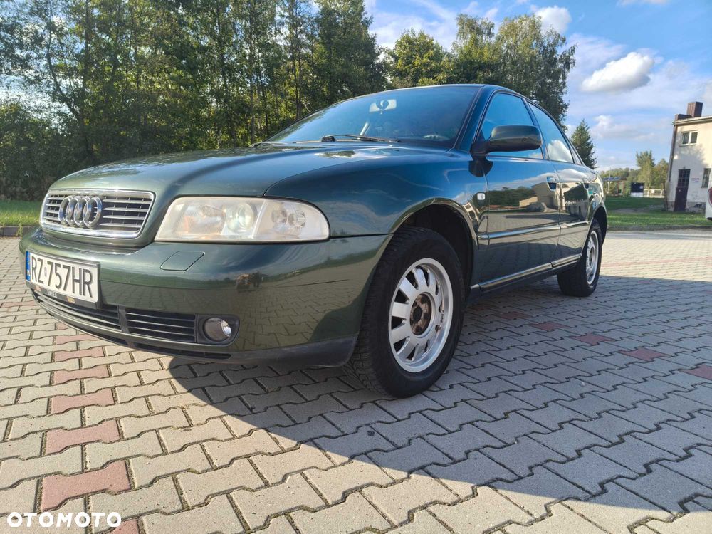 Audi A4 Limousine 1999 photo 3