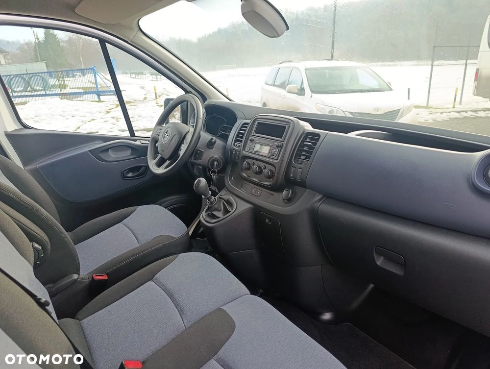 Opel VIVARO - 15