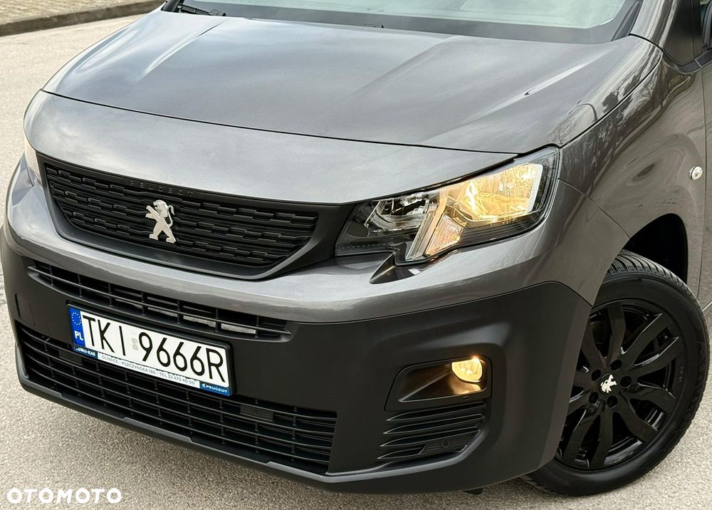 Peugeot Partner 1.5 130KM Automat 3 Osobwy Salon Polska Bezwypadkowy FVAT23% - 11