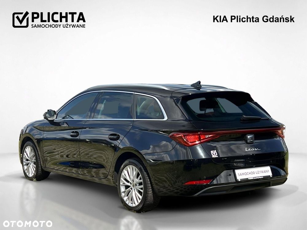 Seat Leon Sportstourer 2.0 TDI Xcellence DSG - 4
