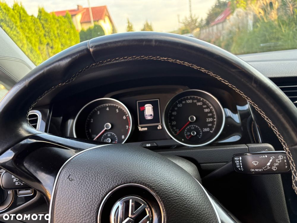 Volkswagen Golf 1.2 TSI BlueMotion Technology Cup - 8