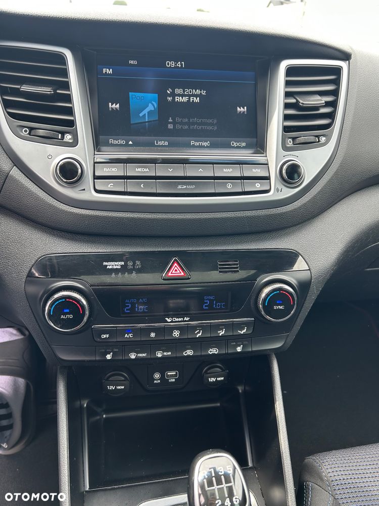 Hyundai Tucson 1.7 CRDI BlueDrive Comfort 2WD - 14