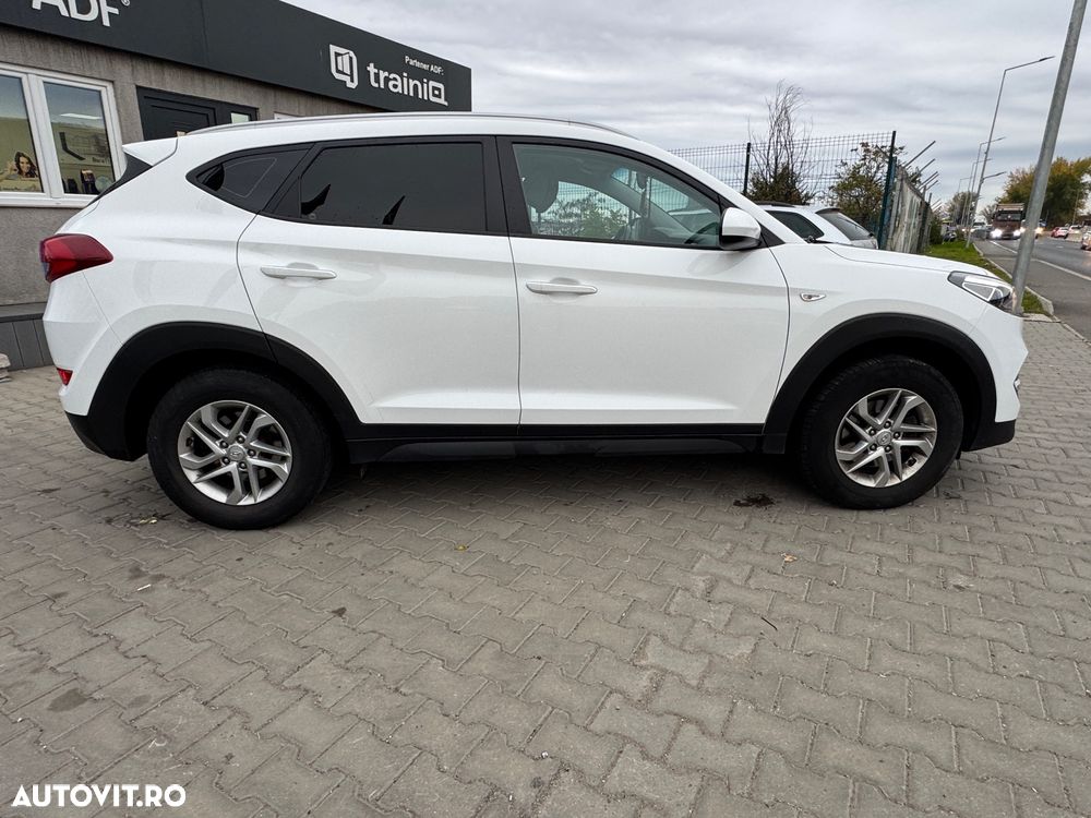 Hyundai Tucson 1.6 GDI 2WD 6MT Comfort - 9