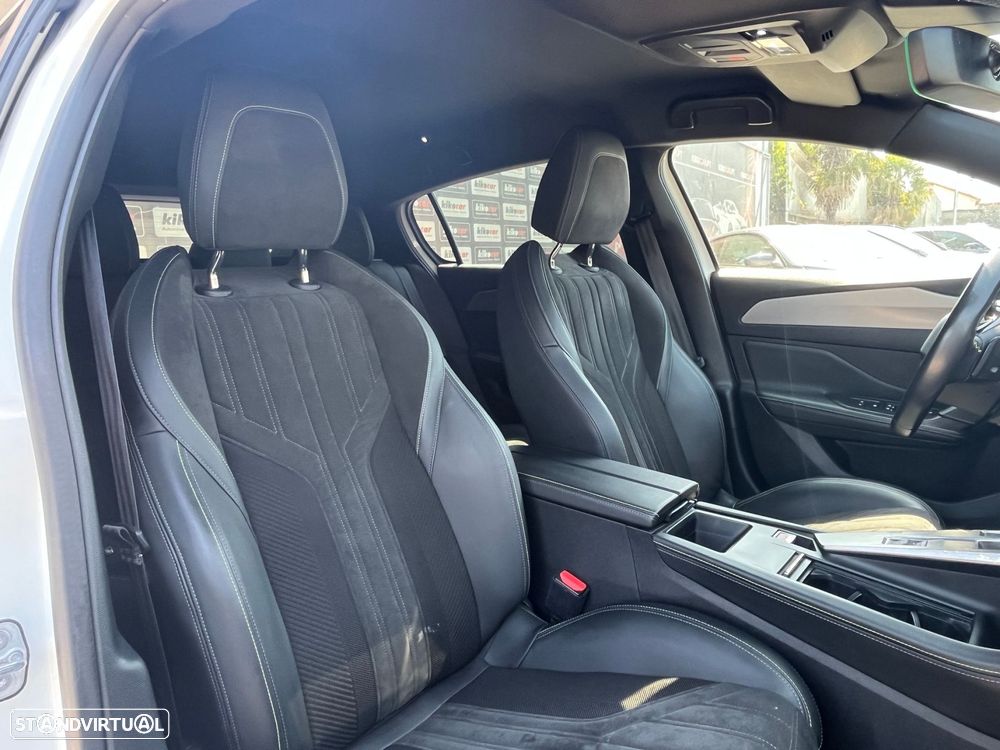 Peugeot 308 1.5 BlueHDi GT Line EAT8 - 52