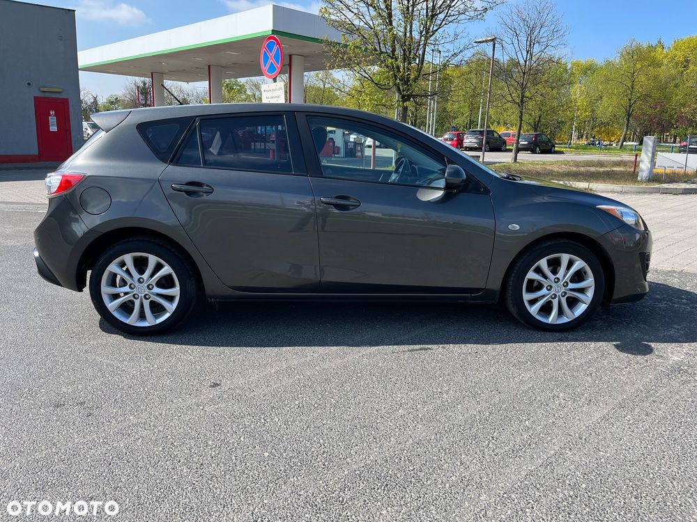 Mazda 3 - 6