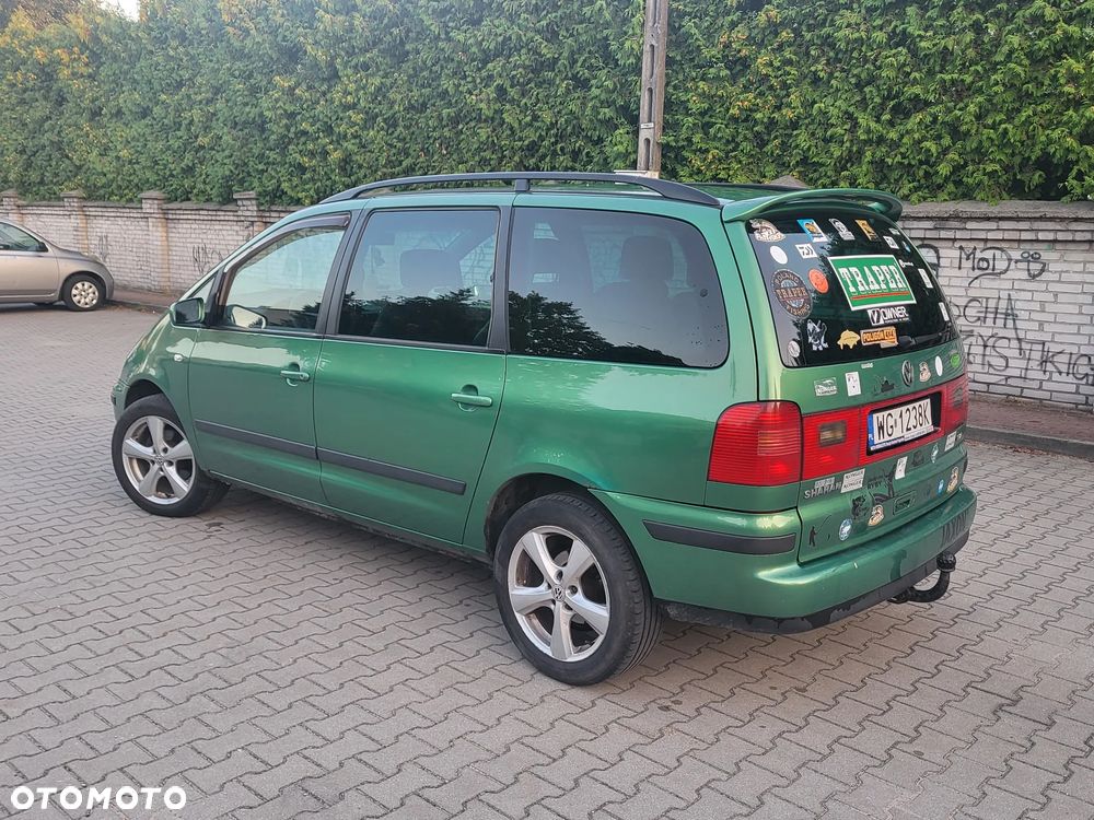 Volkswagen Sharan 1.9 TDI Highline - 6