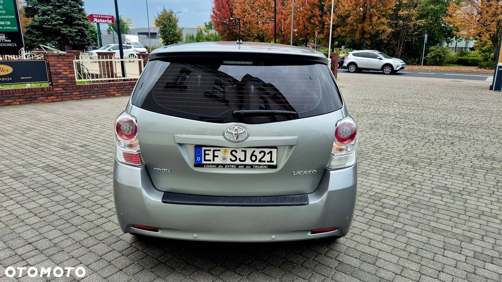 Toyota Verso 1.8 7-Sitzer Executive - 9