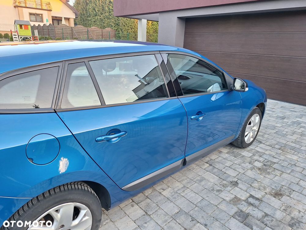 Renault Megane 1.5 dCi Color Edition - 8