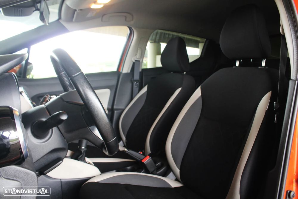 Nissan Micra 0.9 IG-T Tekna Orange Vibes S/S - 33