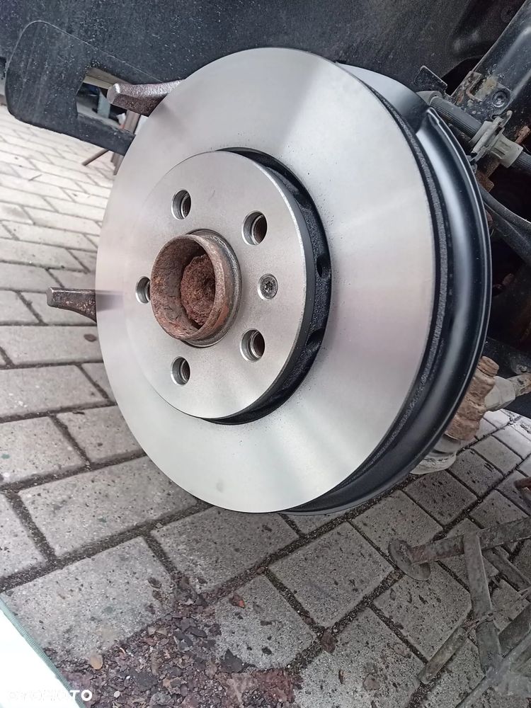 Volkswagen Polo 1.2 TSI Highline - 31
