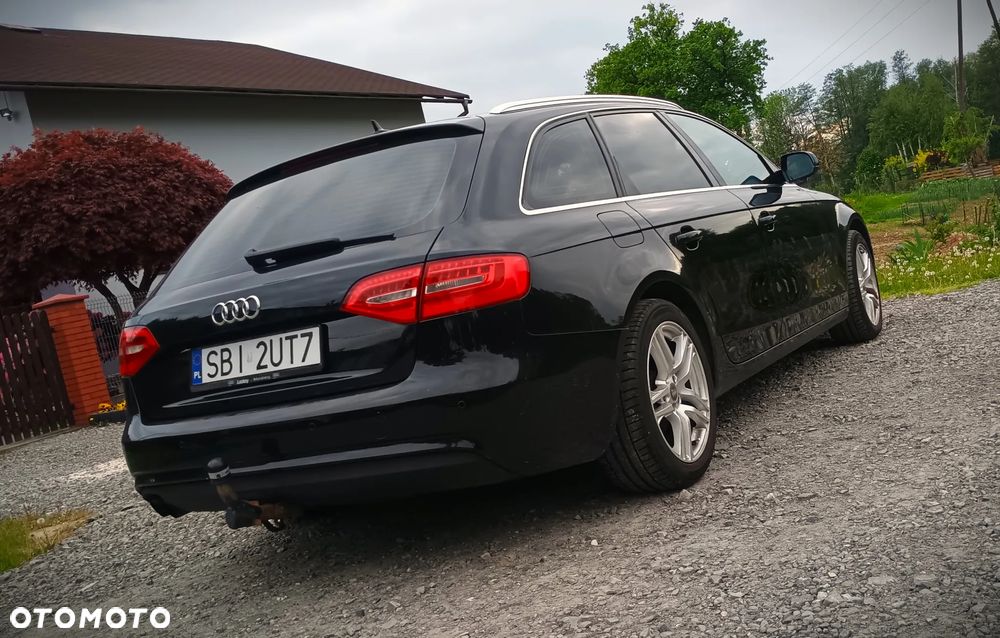 Audi A4 Avant 2.0 TDI DPF Ambiente - 8