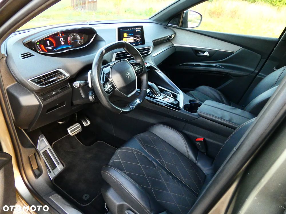 Peugeot 5008 BlueHDi 180 EAT6 GT - 16