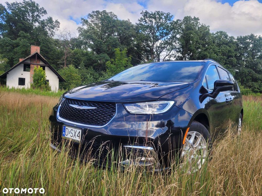 Chrysler Pacifica, 2023