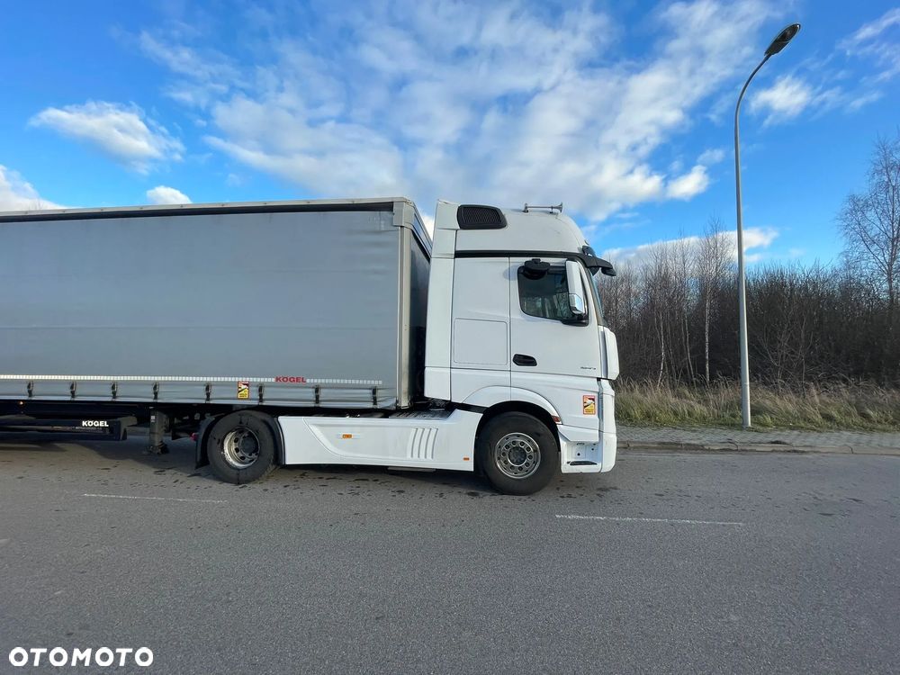 Mercedes-Benz Actross - 5