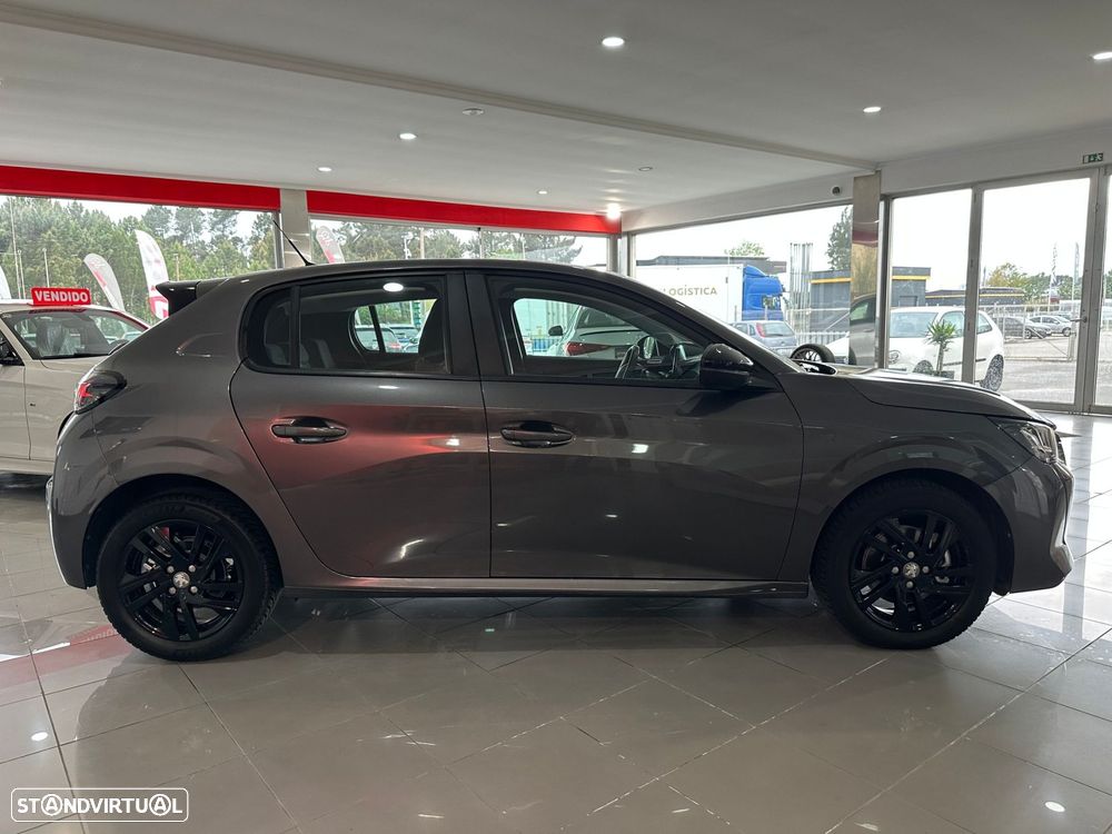 Peugeot 208 - 9