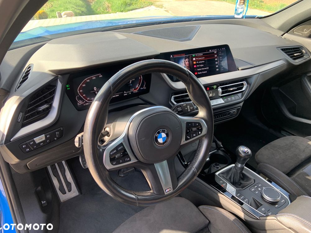 BMW Seria 1 118d Edition M Sport Shadow - 24