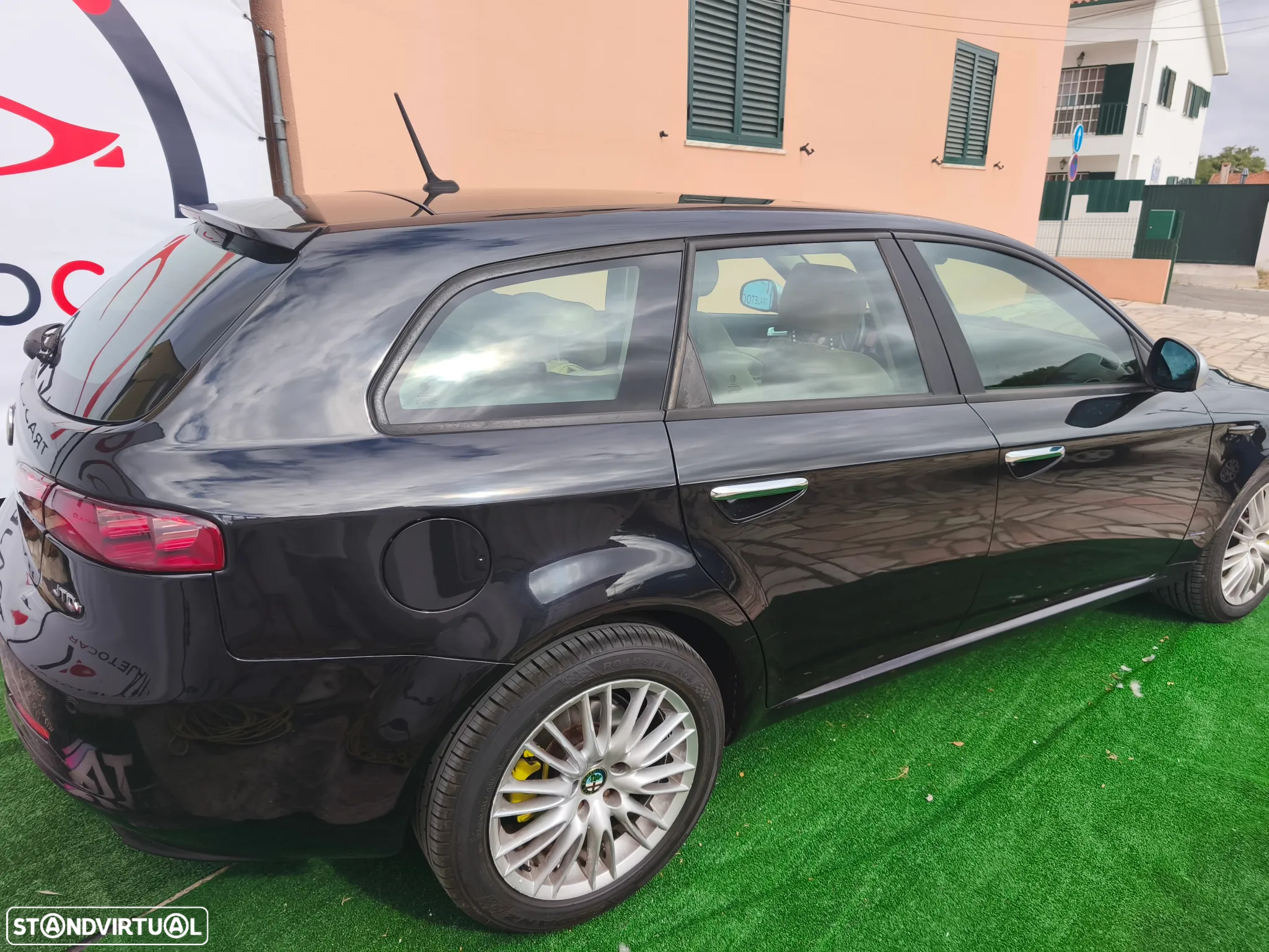 Alfa Romeo 159 Sportwagon 2.0 JTDm Distinctive P.Sport+ - 33