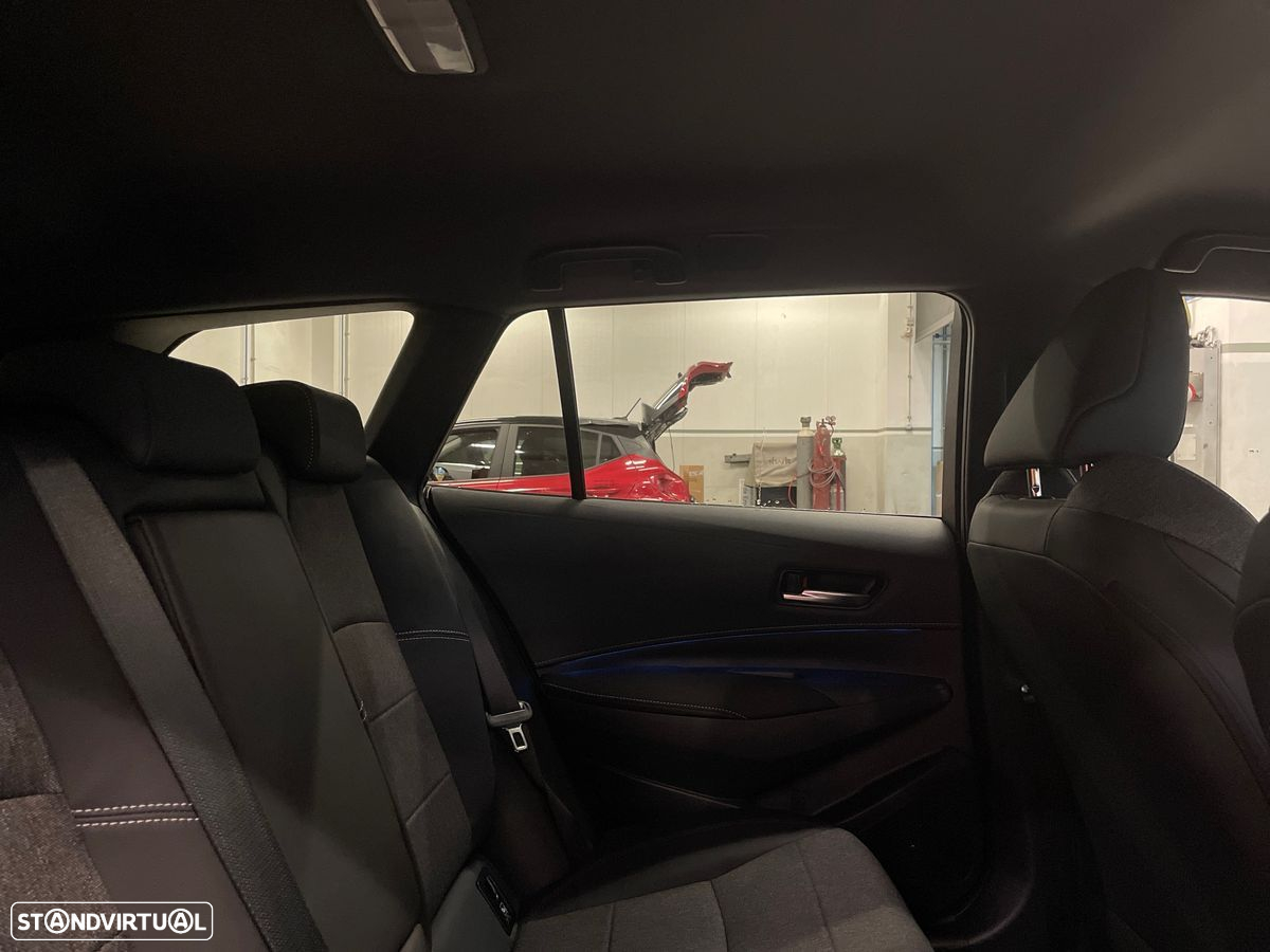 Toyota Corolla Touring Sports 1.8 Hybrid Comfort Plus - 10