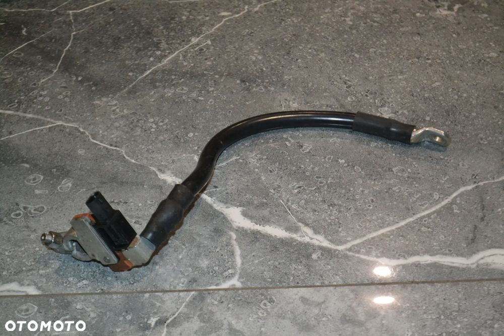 AUDI A4 B8 A5 A6 C7 A7 Q5 Q3 KLEMA MINUSOWA 8T0915181 - 2
