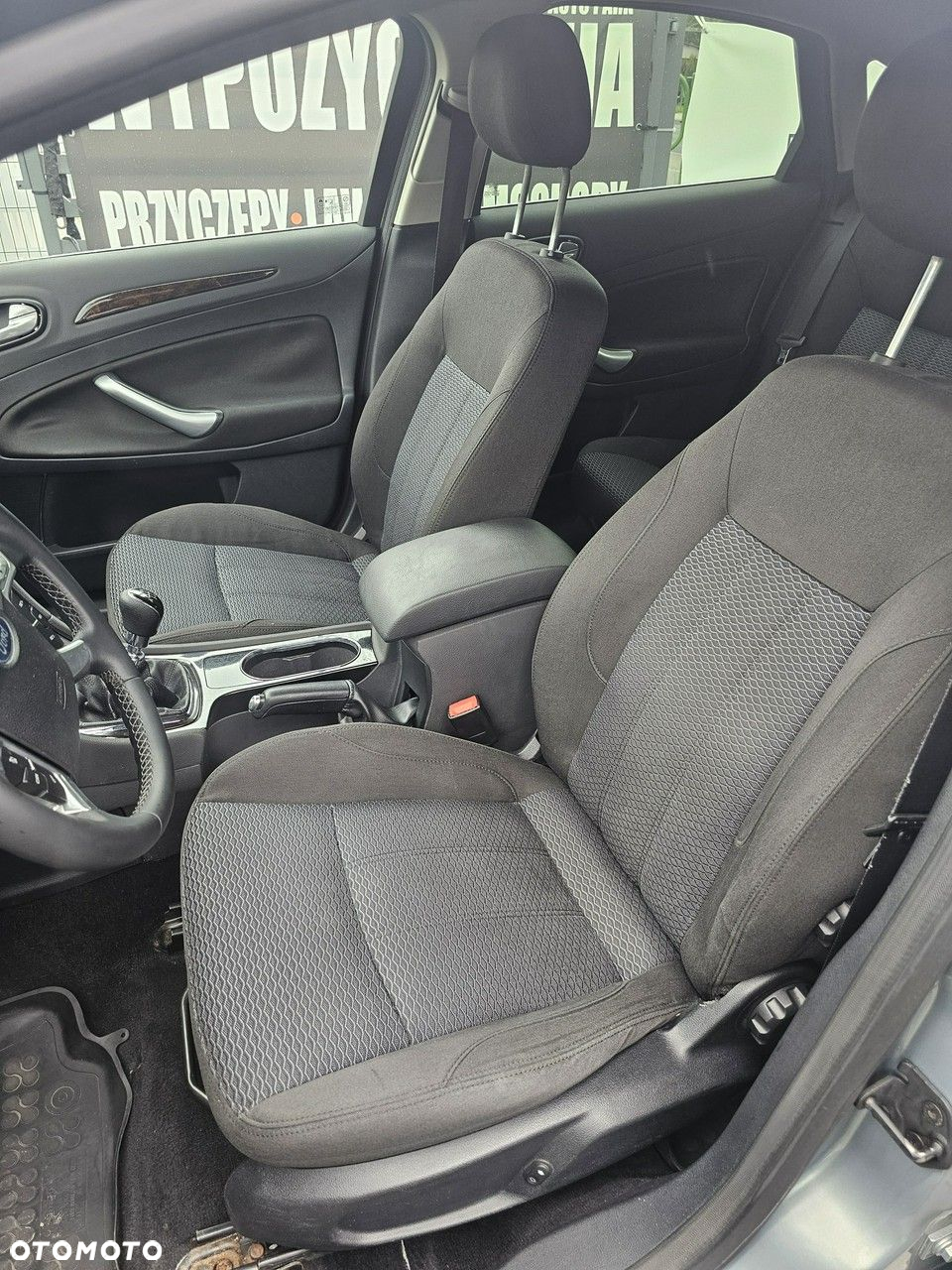 Ford Mondeo - 11