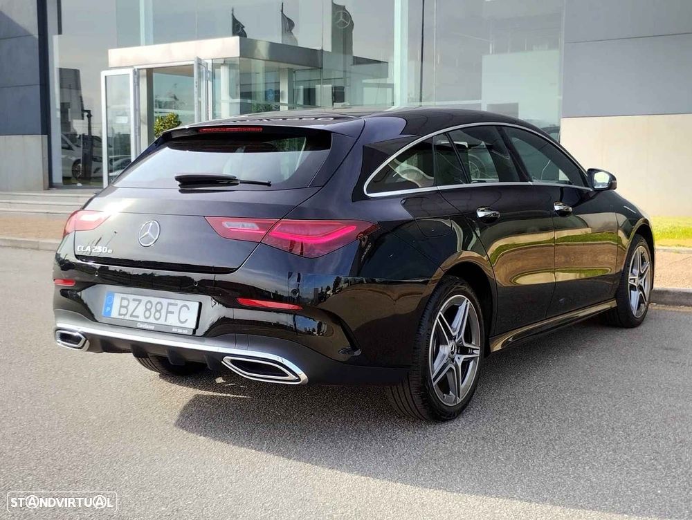 Mercedes-Benz CLA 250 e Shooting Brake AMG Line - 15