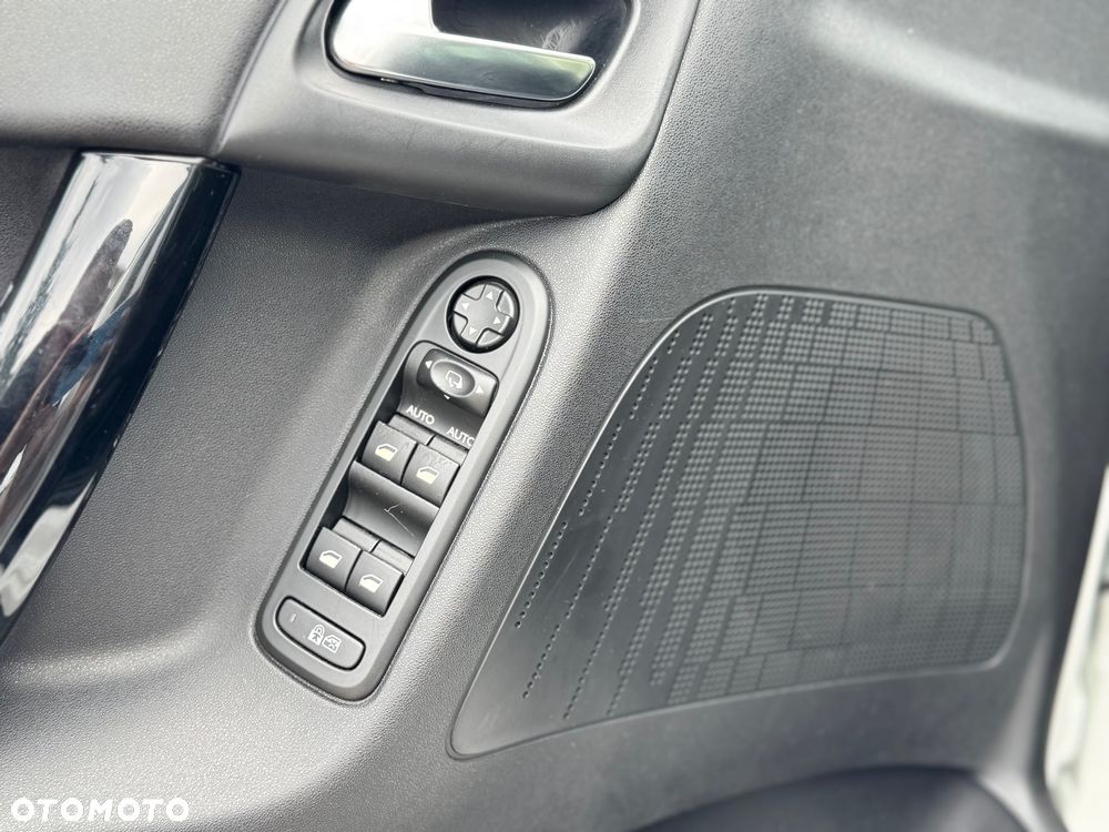 Citroën C3 1.2 PureTech Selection - 23
