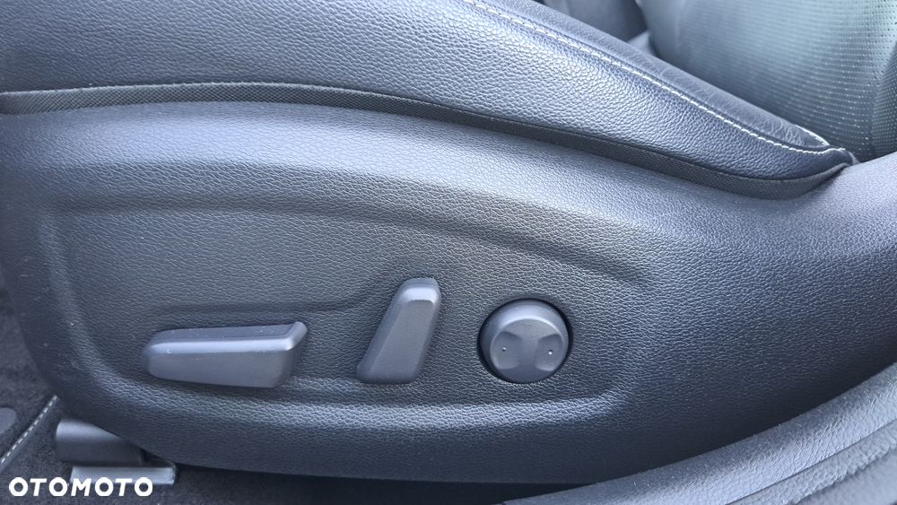 Kia Ceed 1.6 CRDi Platinum Edition - 28
