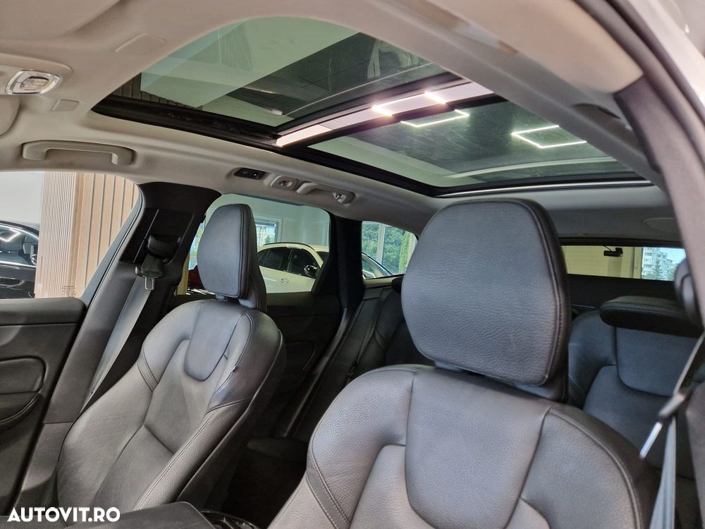 Volvo XC 60 B5 D AWD Geartronic Inscription - 14