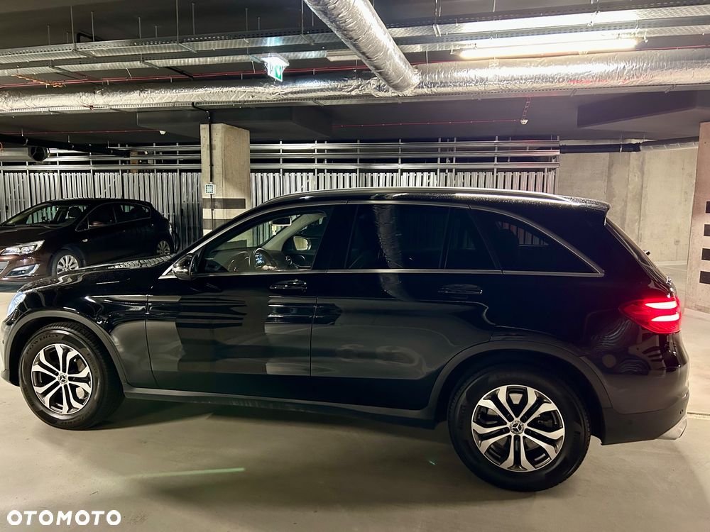 Mercedes-Benz GLC - 6