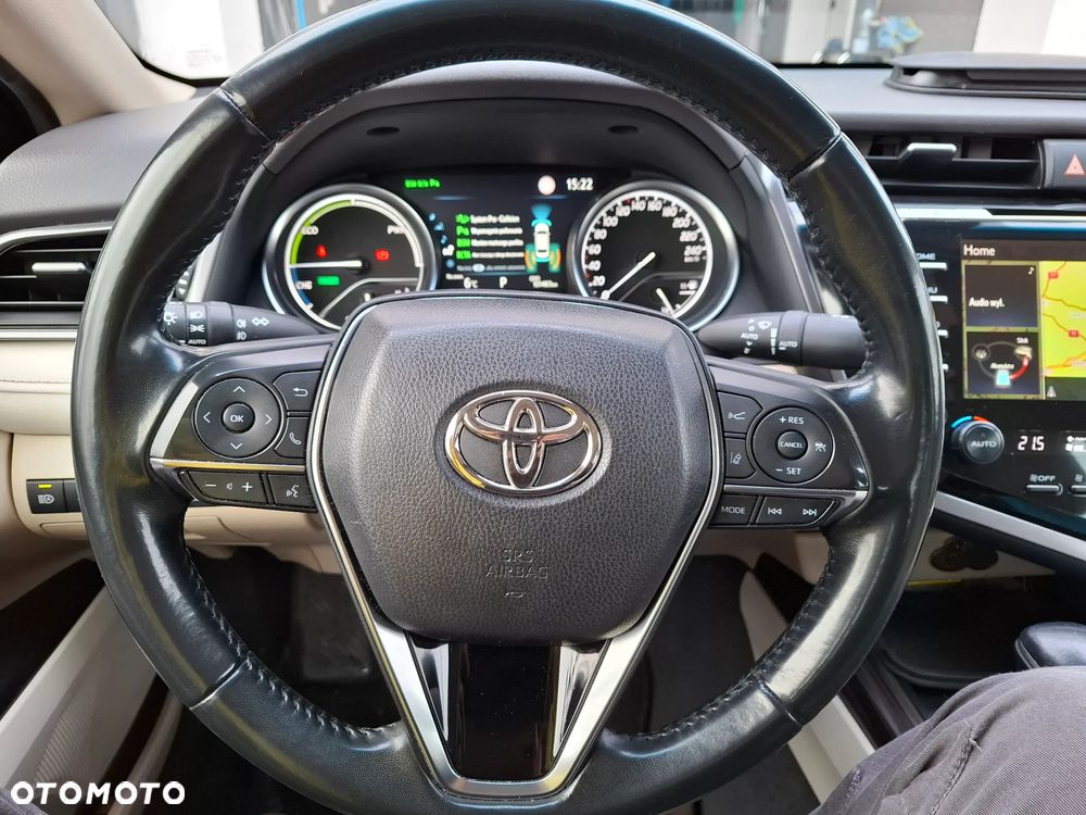 Toyota Camry 2.5 Hybrid Executive CVT - 20