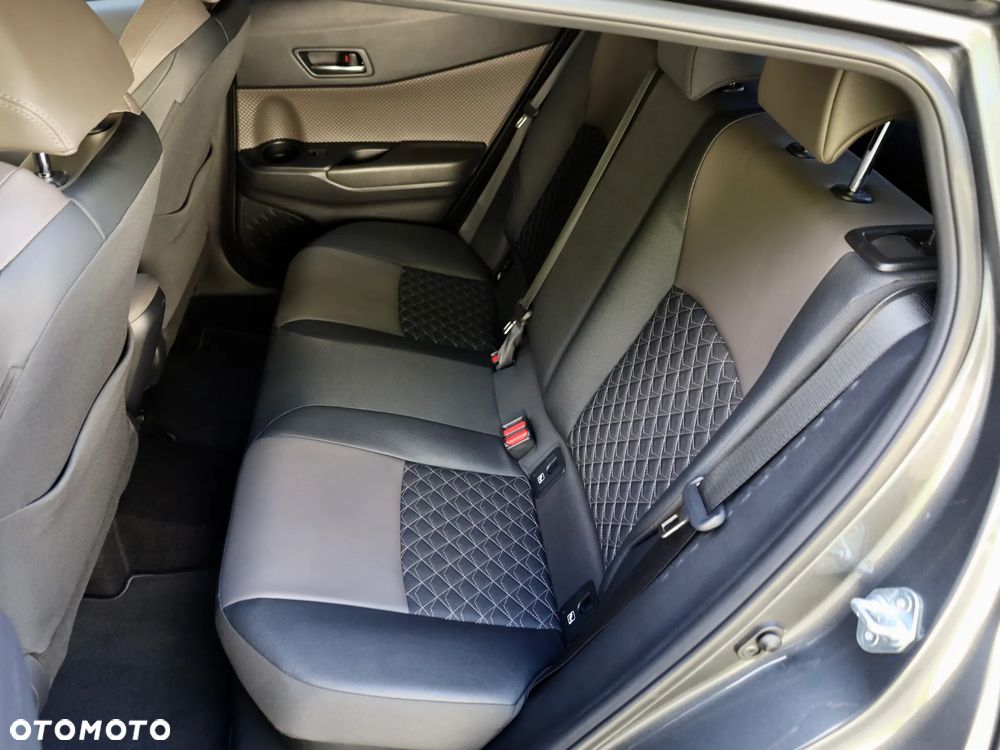 Toyota C-HR 1.8 Hybrid Executive - 34