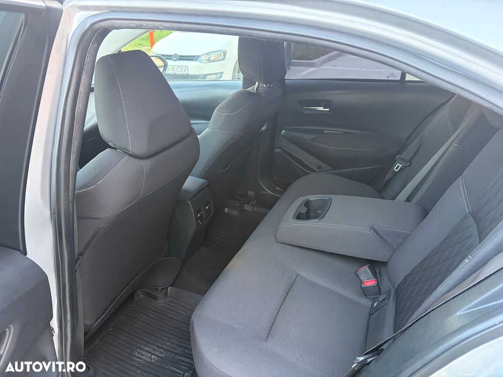 Toyota Corolla 1.8 Business Edition - 7