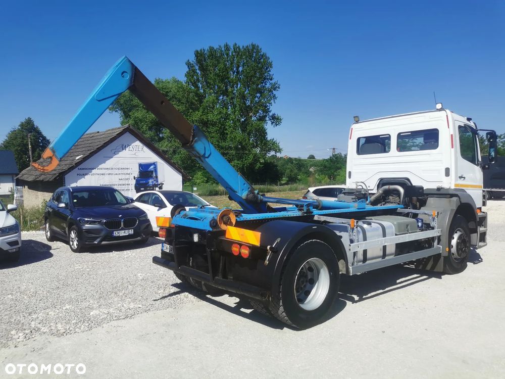 Mercedes-Benz Atego 18.230 Hakowiec do kontenerów płyta czołowa Blokada mostu Hydraulika - 6